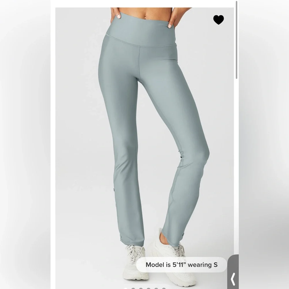 ALO Yoga Cosmic Grey Game Changer Airlift 7/8 length Flare Legging XXS NWOT 👽